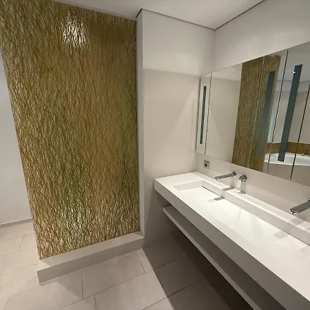 Historic Elegance And Modern Comfort * Augsburg