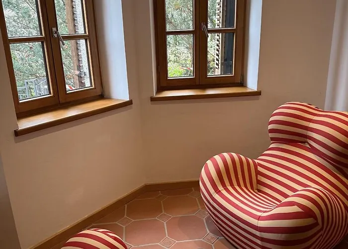 Historic Elegance And Modern Comfort Vila