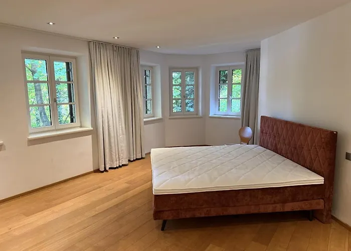 Historic Elegance And Modern Comfort * Augsburg